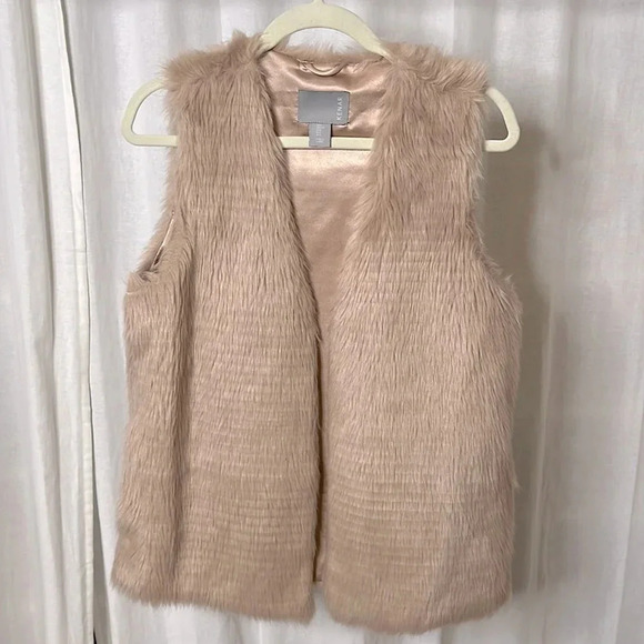 KENAR Pale Pink Faux Fur Vest with Pockets Fully Lined, Size L - Picture 2 of 9